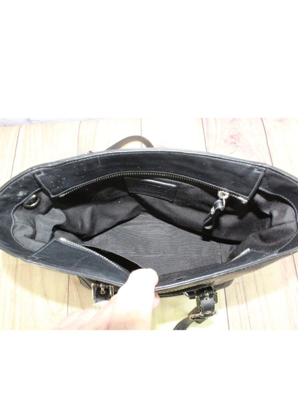 Coach Gallery Lunch Tall Tote Shoulder Bag Purse F11524 Black Leather Buckle - Picture 5 of 10